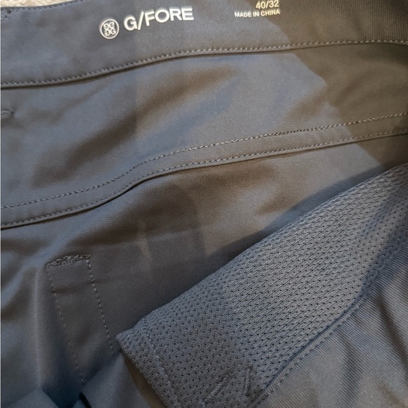 G/FORE Golf Pants
Men’s Size 40x32 | Charcoal Gray | Excellent Condition - Picture 7 of 8